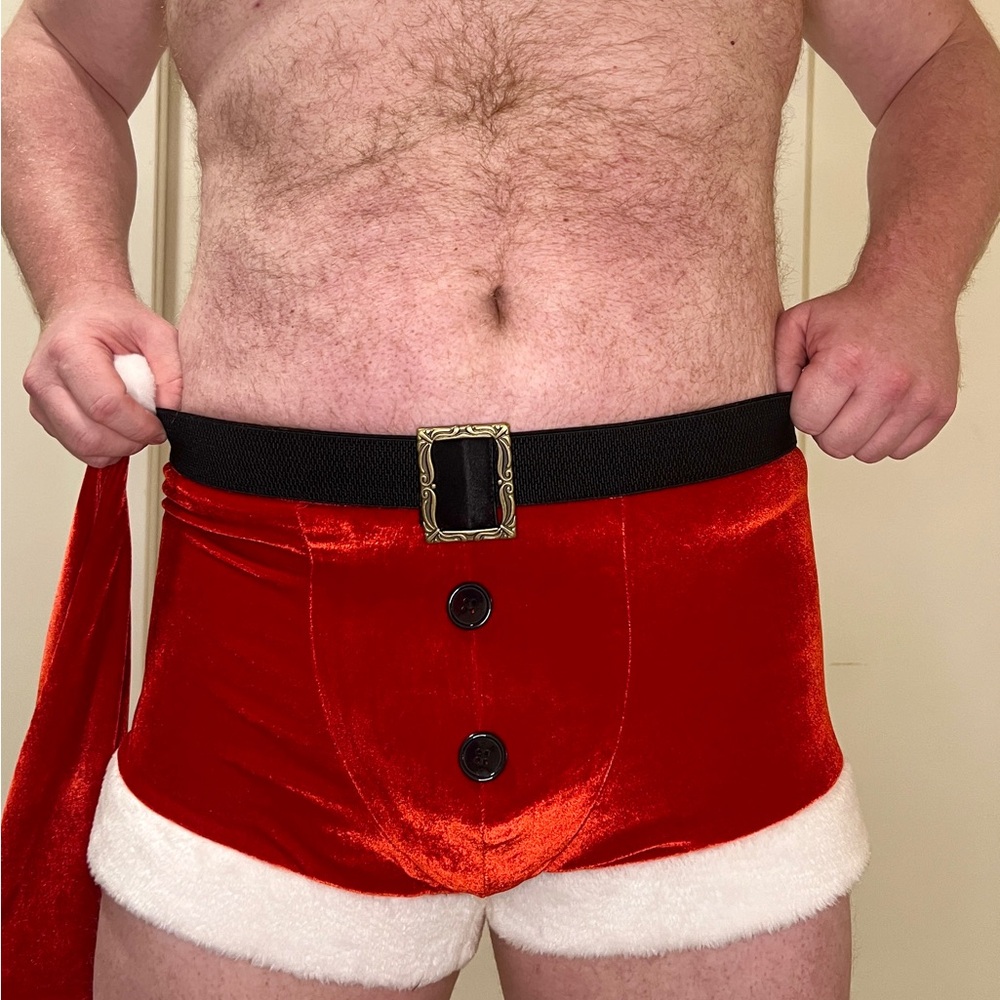Festive And Sexy Holiday Men's Boxers And Hat